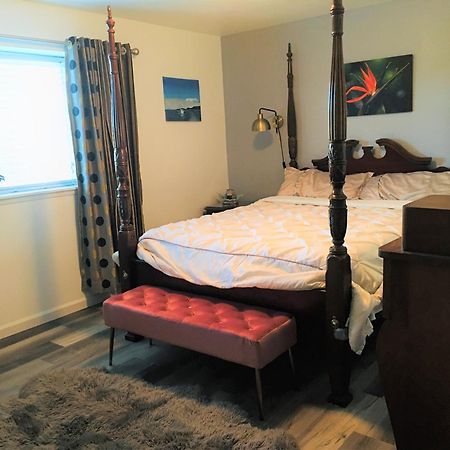 Lakefront Retreat House Sumner Екстериор снимка