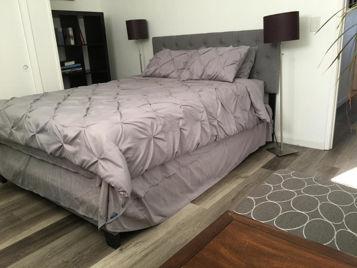Lakefront Retreat House Sumner Екстериор снимка